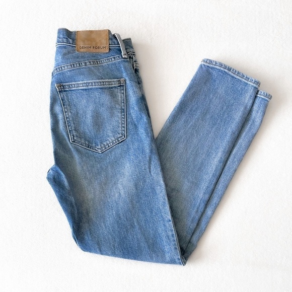 DENIM Forum High Rise Jeans - Picture 3 of 13